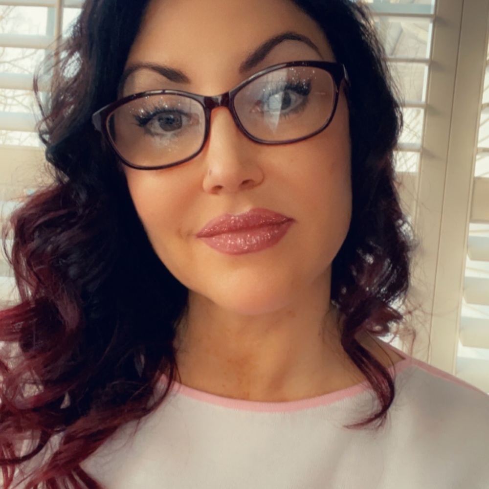 Meet your Posher, Kimberly